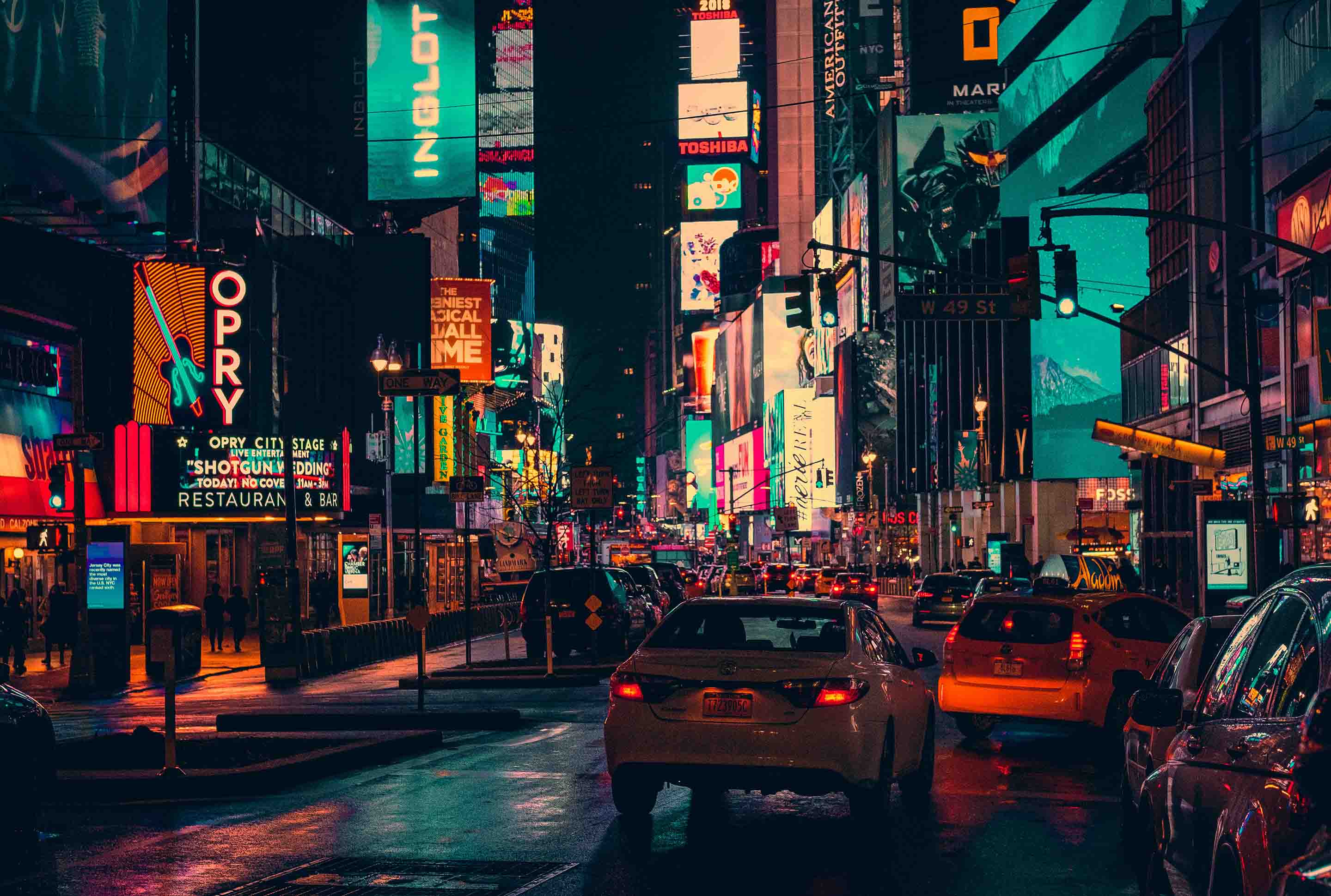der New Yorker Times Square bei Nacht