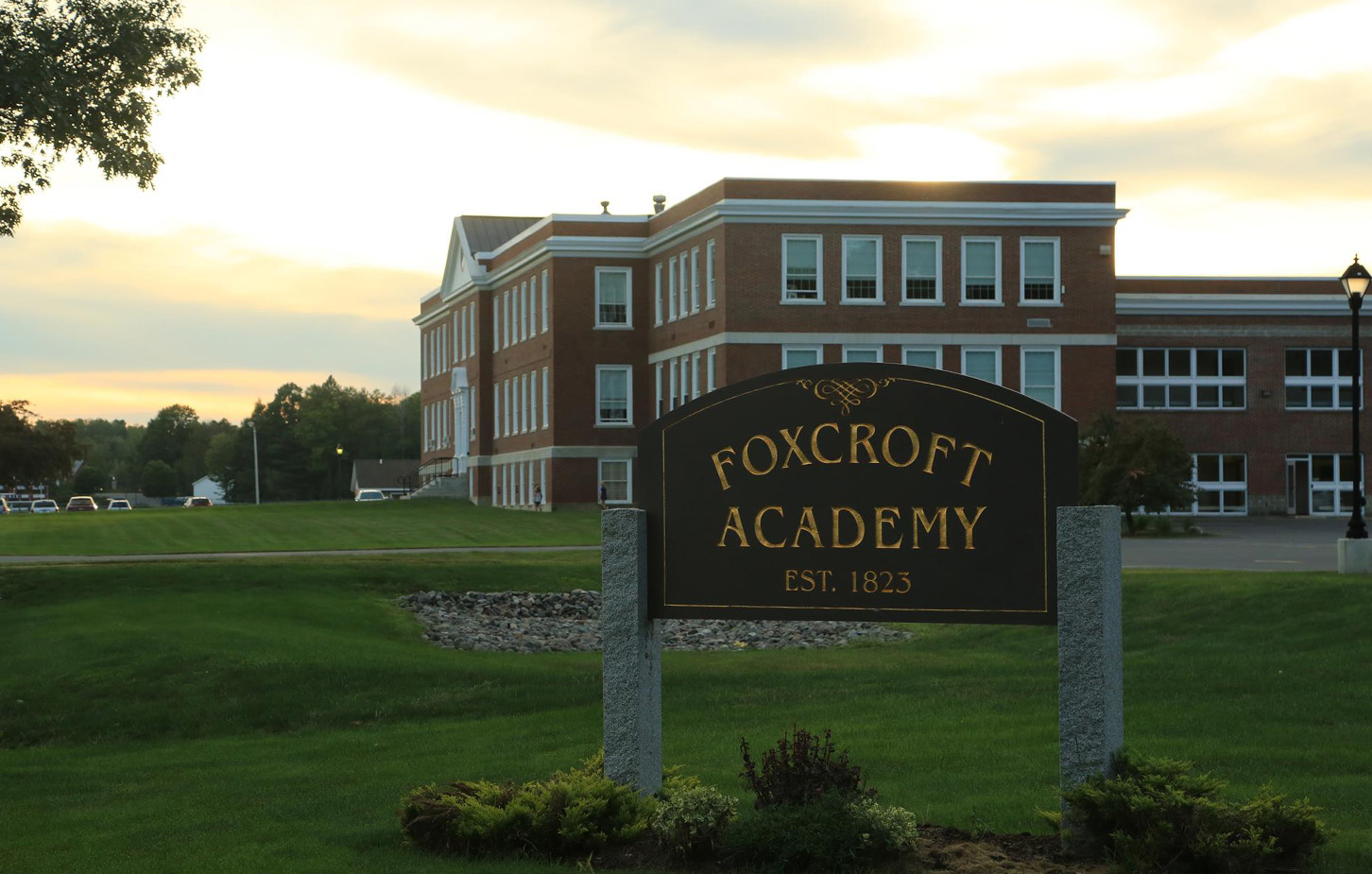 teaser-schueleraustausch-usa-boarding-adventure-foxcroft-academy-partnerfoto-2025