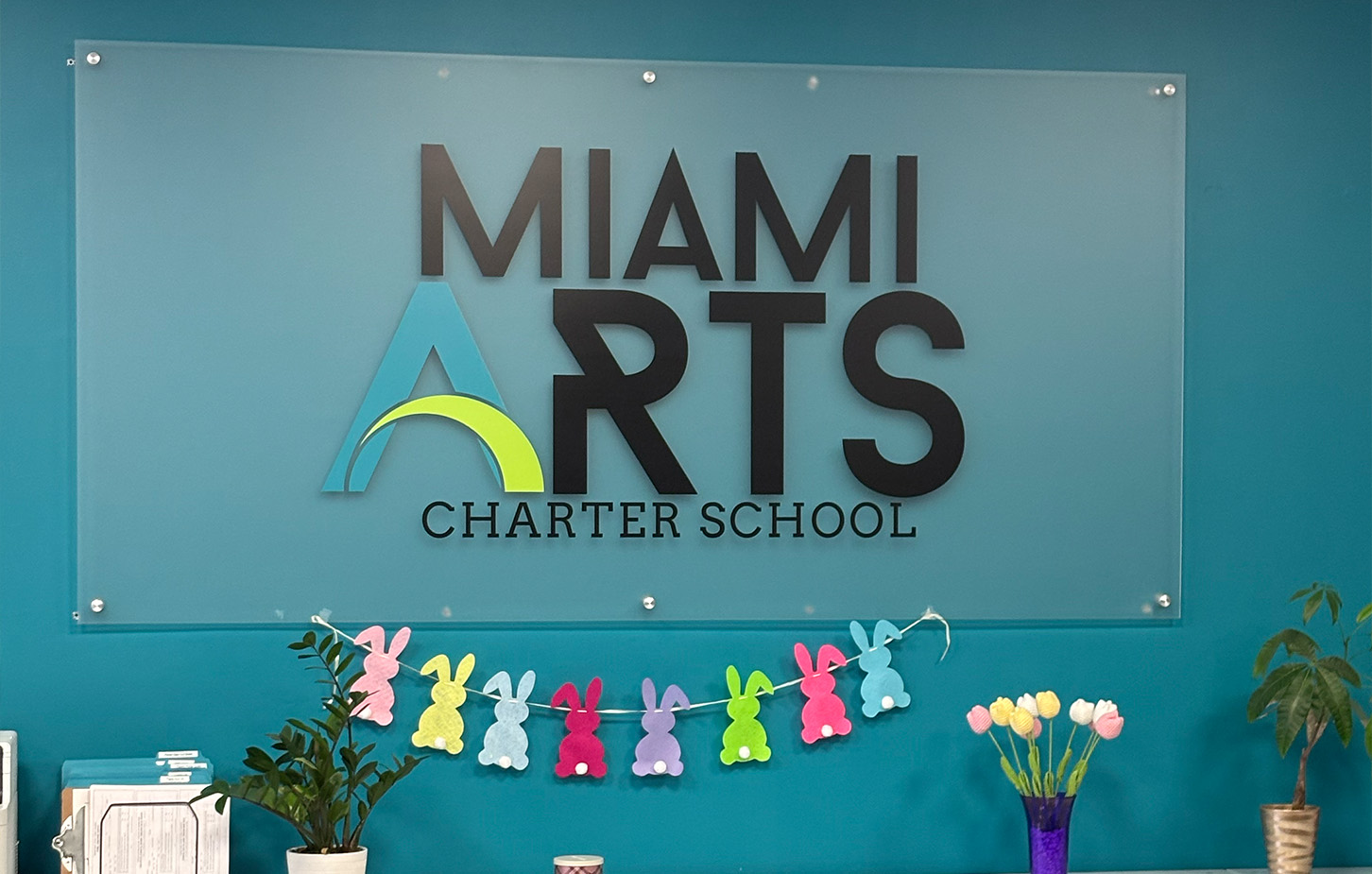 teaser-schueleraustausch-usa-select-miami-arts-charter-expedientenreise-2025