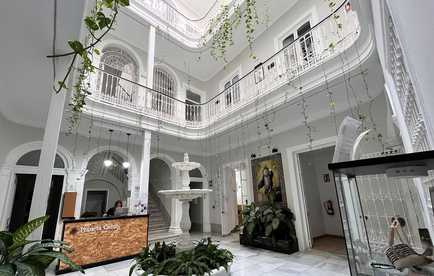 Eingangshalle im Wohnheim in Cádiz